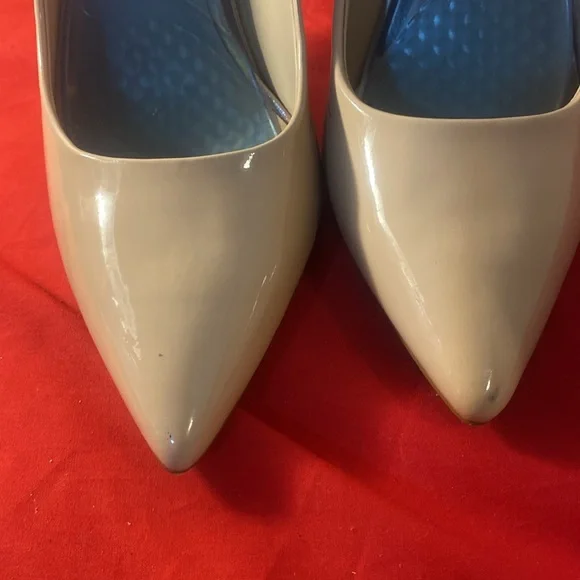 Mix No. 6 Patent Leather Tan Heels - Size 8 1/2 - Picture 11 of 11